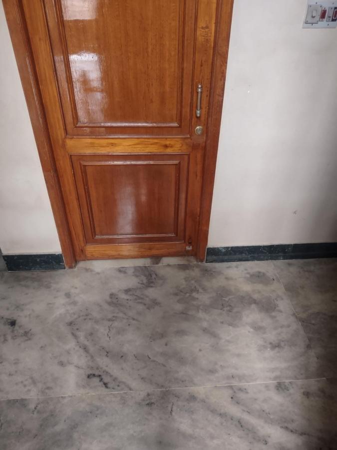 Krishna Lodge Tiruchirappalli Buitenkant foto