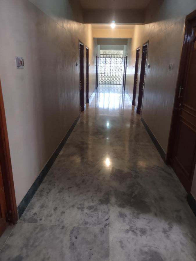 Krishna Lodge Tiruchirappalli Buitenkant foto