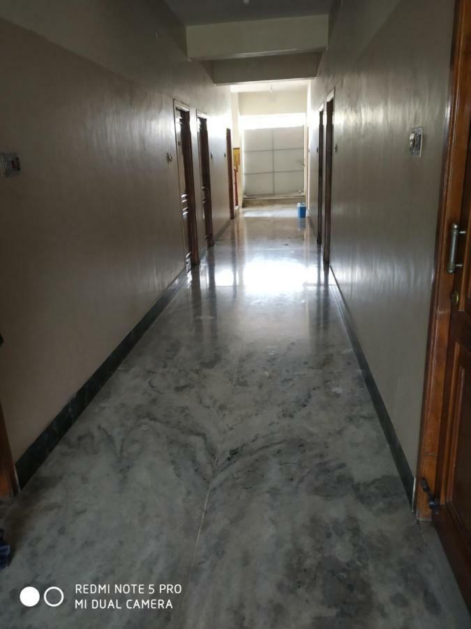 Krishna Lodge Tiruchirappalli Buitenkant foto
