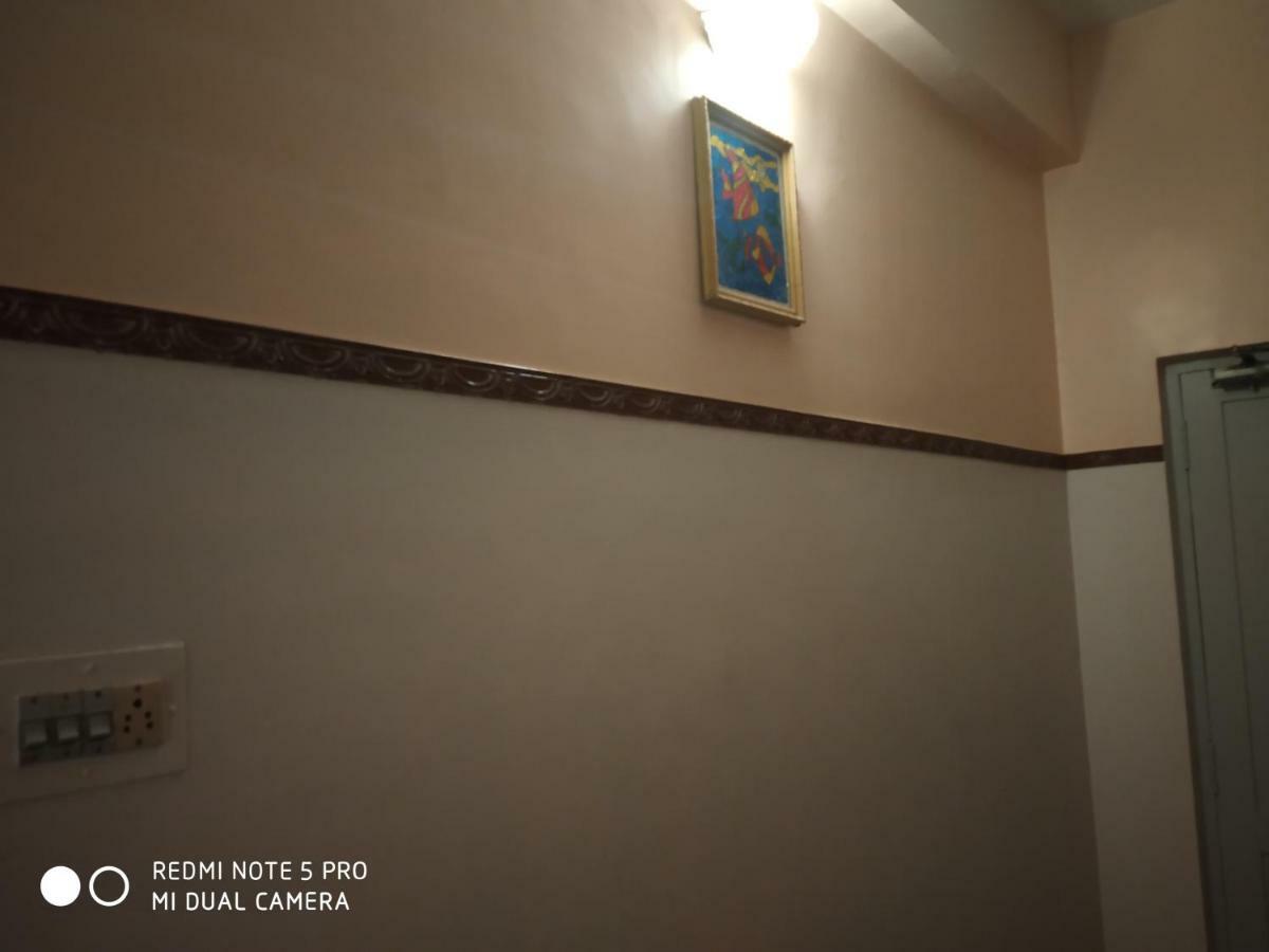 Krishna Lodge Tiruchirappalli Buitenkant foto