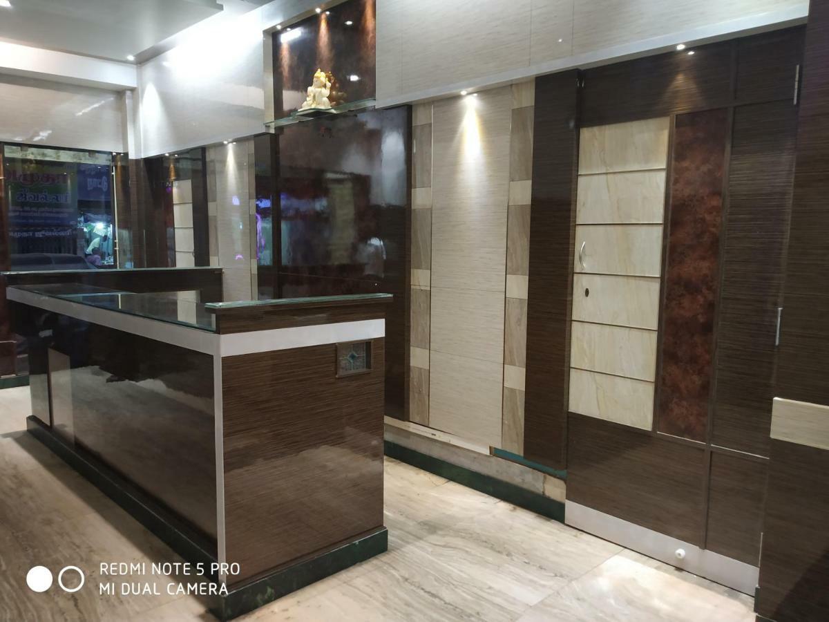 Krishna Lodge Tiruchirappalli Buitenkant foto