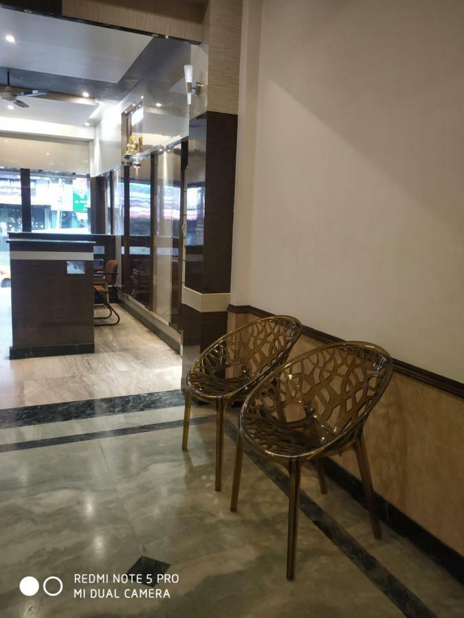 Krishna Lodge Tiruchirappalli Buitenkant foto